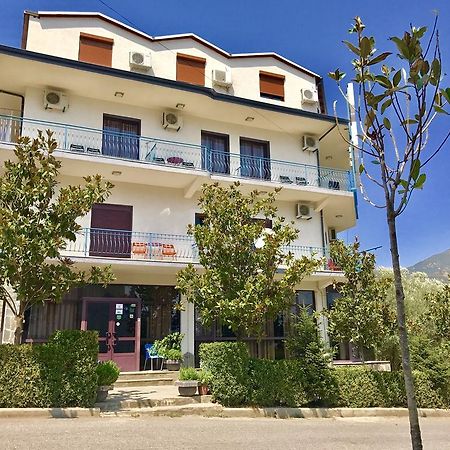 Ramis Hotel & Outdoor Sports Center Përmet المظهر الخارجي الصورة