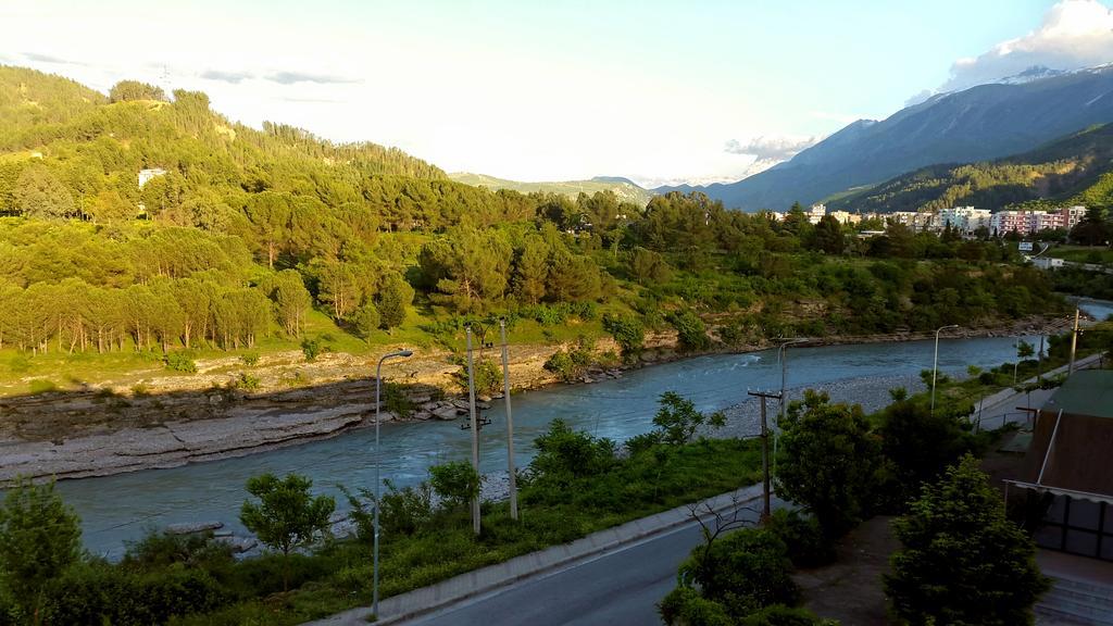 Ramis Hotel & Outdoor Sports Center Përmet المظهر الخارجي الصورة