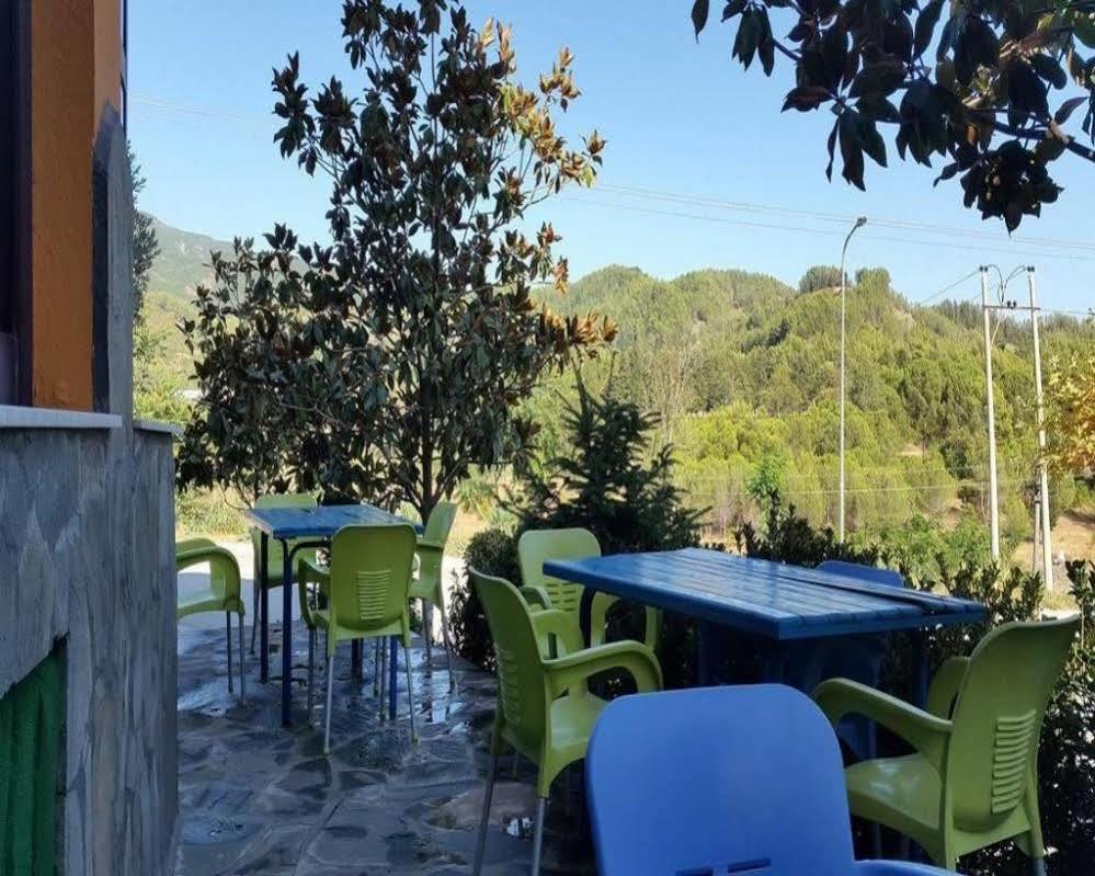 Ramis Hotel & Outdoor Sports Center Përmet المظهر الخارجي الصورة