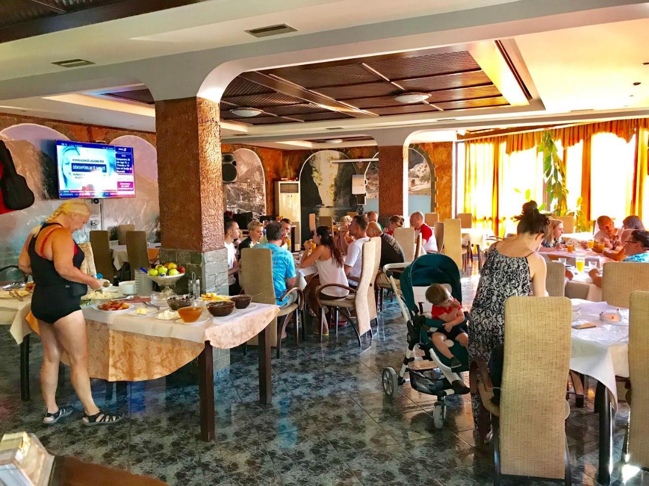 Ramis Hotel & Outdoor Sports Center Përmet المظهر الخارجي الصورة