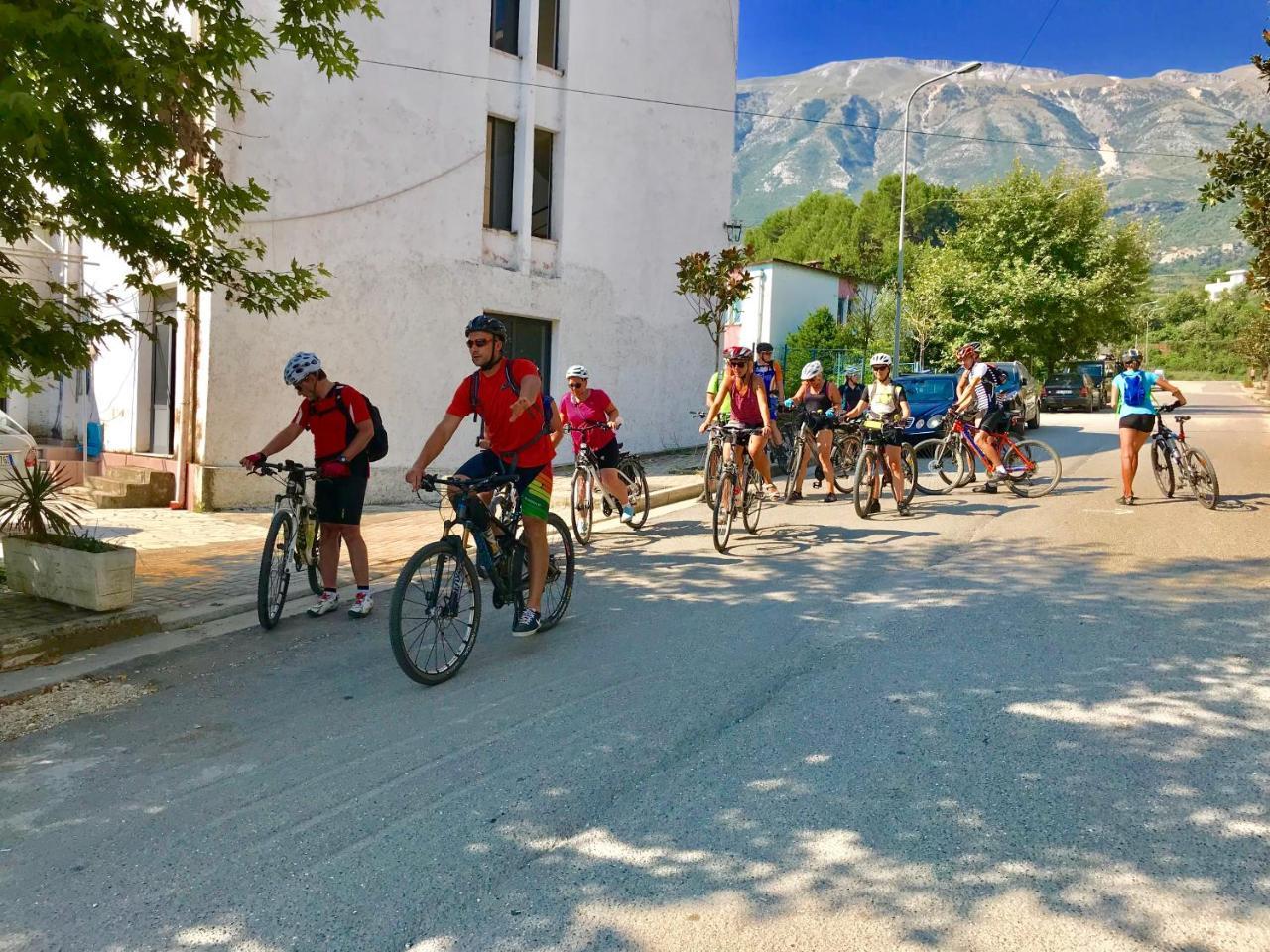 Ramis Hotel & Outdoor Sports Center Përmet المظهر الخارجي الصورة